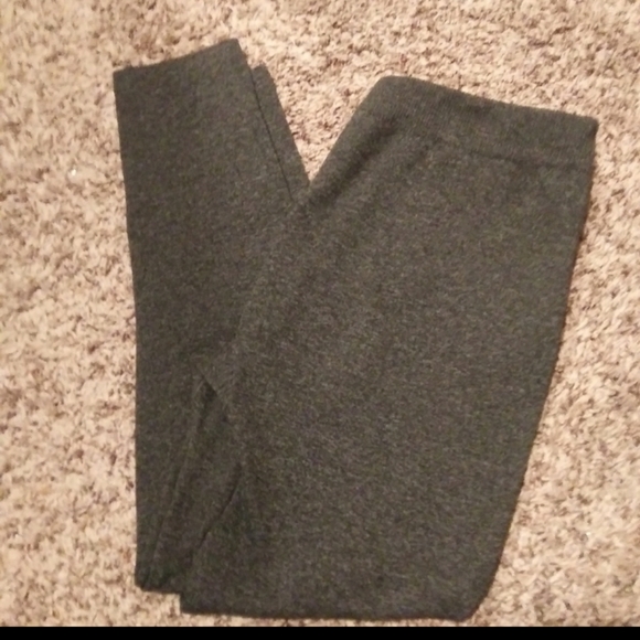 Heather Gray Leggings - Picture 3 of 3